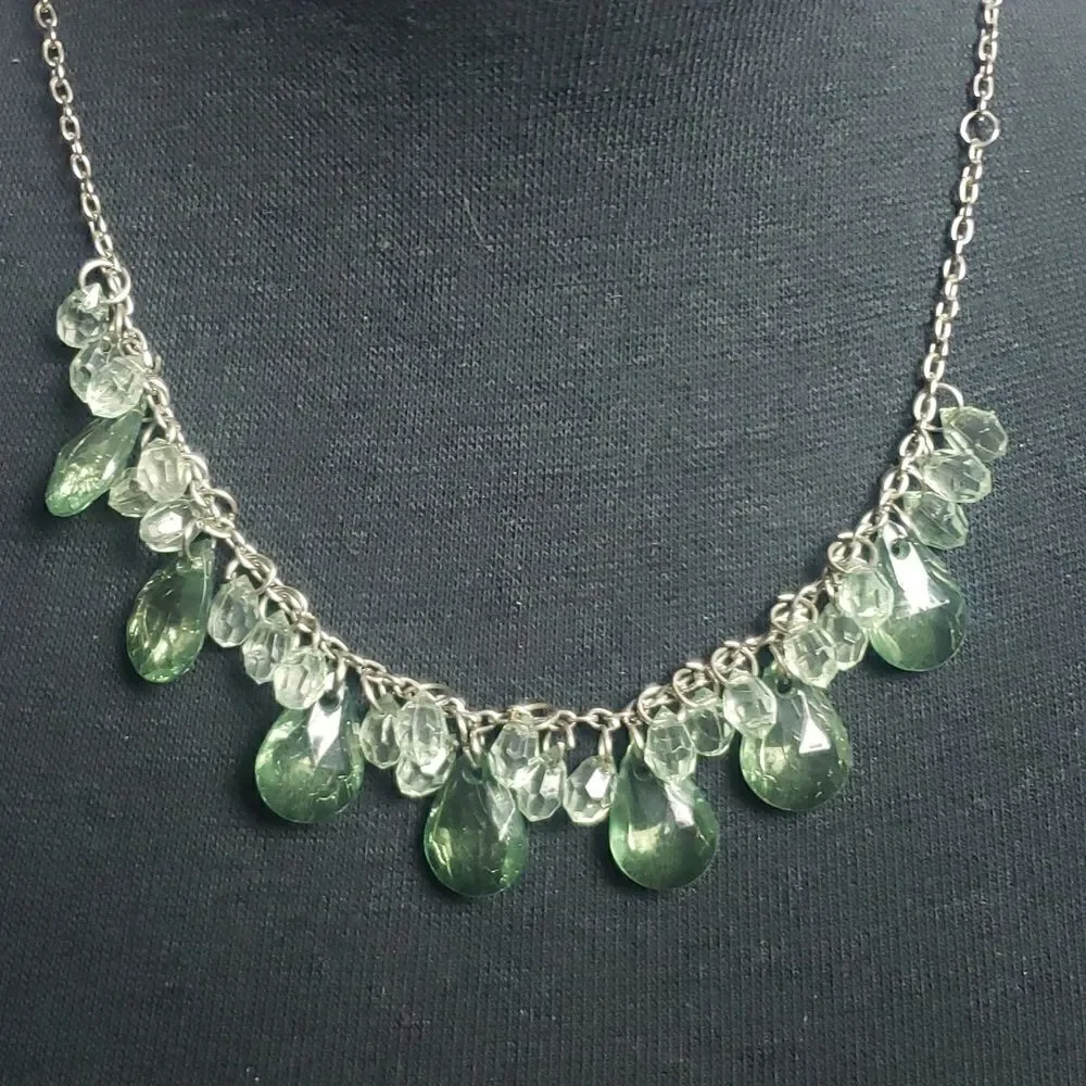 Green Faux Gemstone Necklace‎